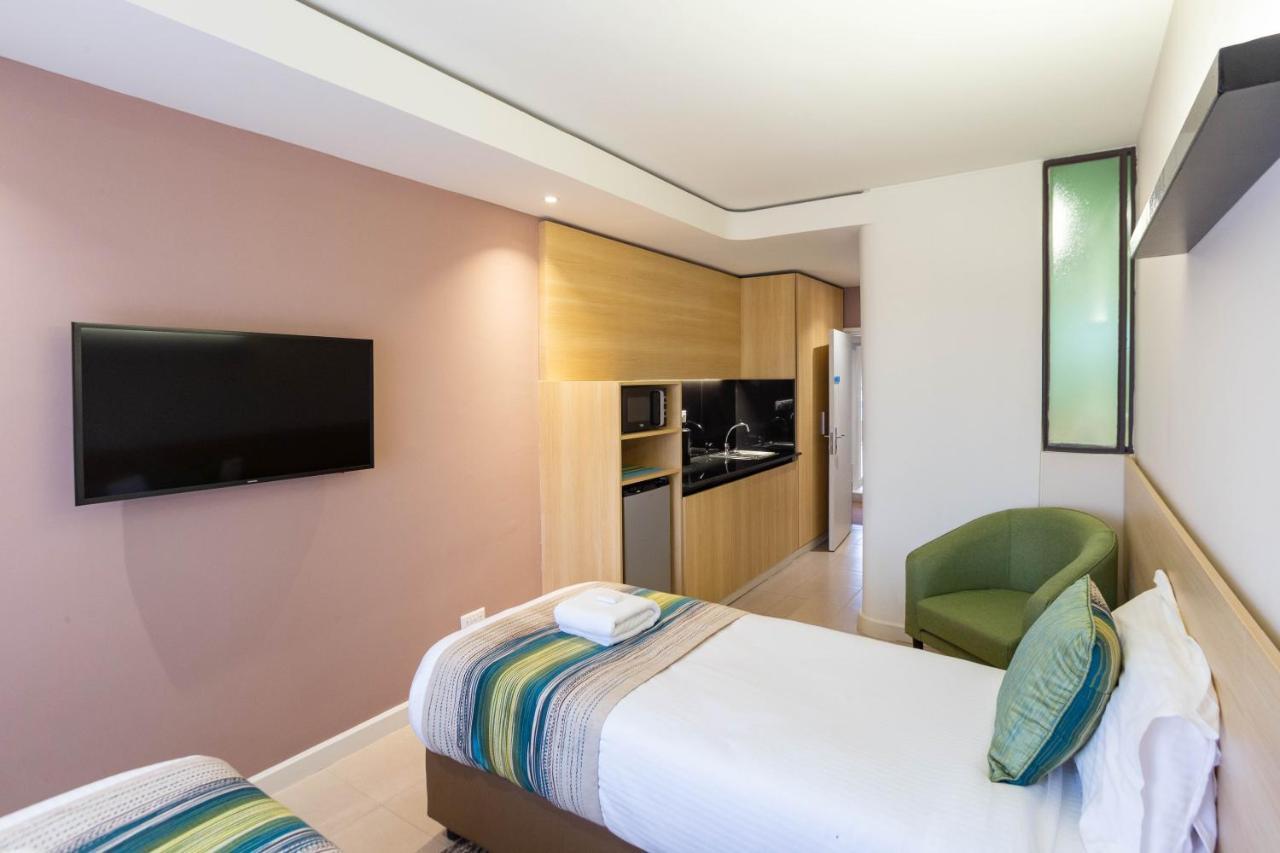Kozi Suites Nairobi Airport Syokimau Kültér fotó