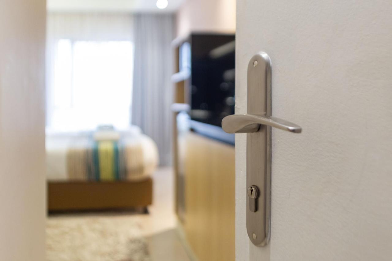 Kozi Suites Nairobi Airport Syokimau Kültér fotó