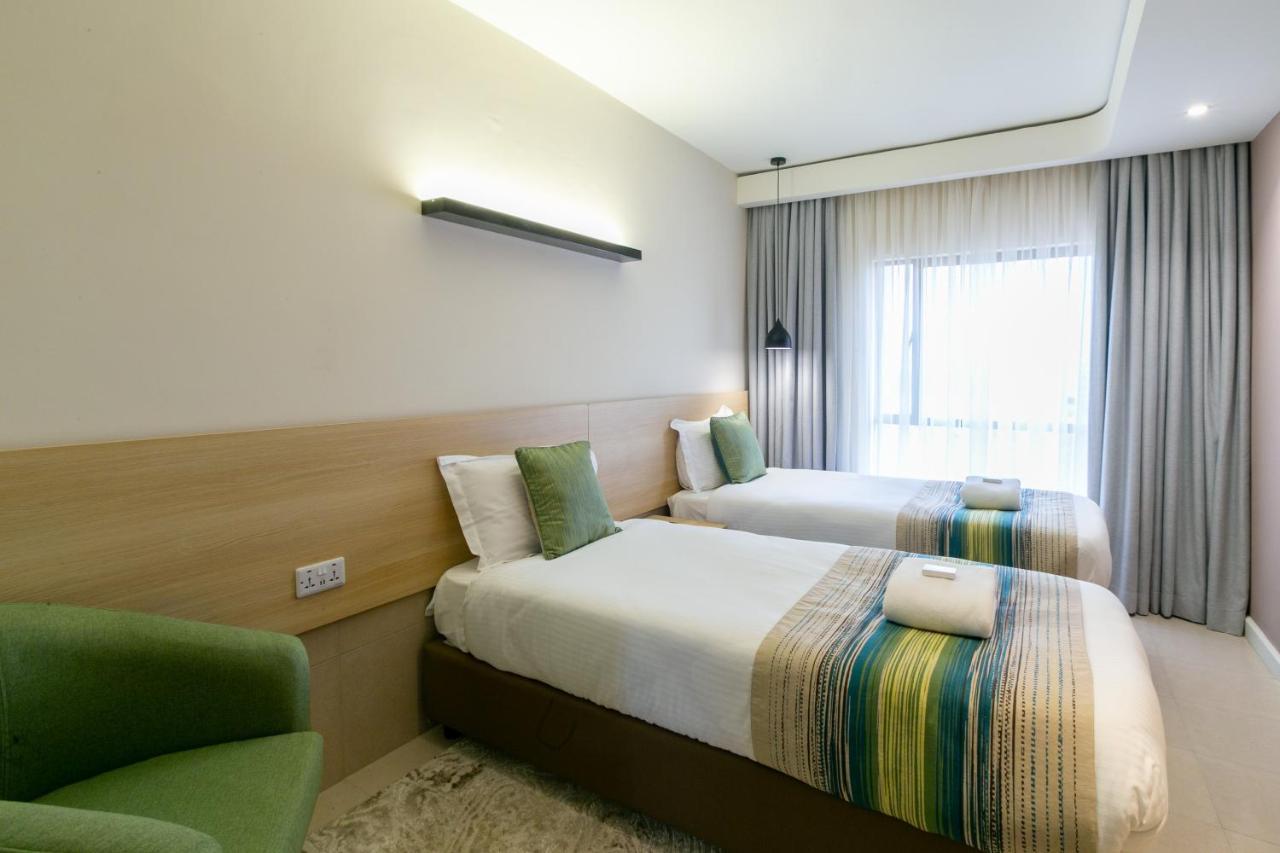 Kozi Suites Nairobi Airport Syokimau Kültér fotó